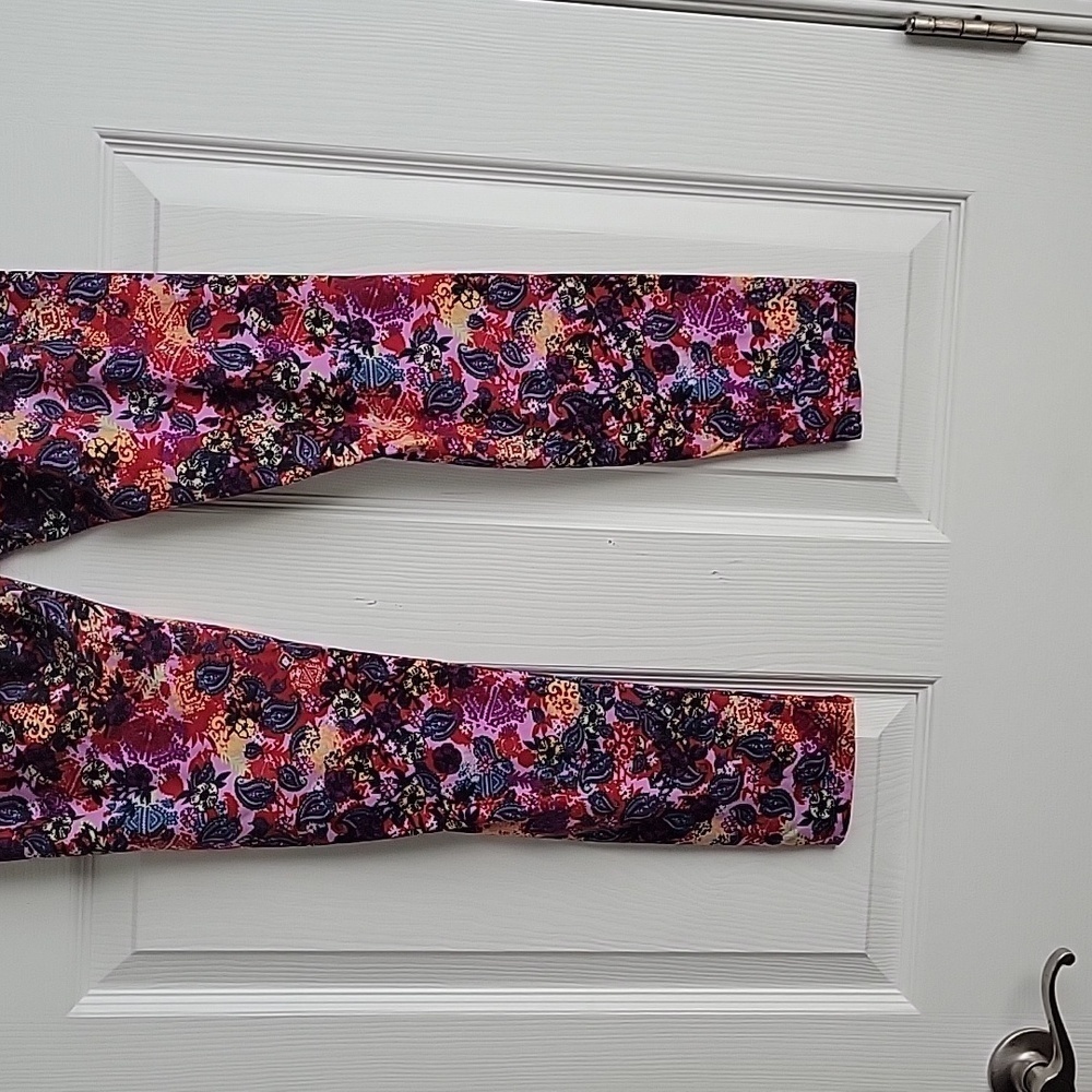 LuLaRoe Women's Leggings - Picture 6 of 12